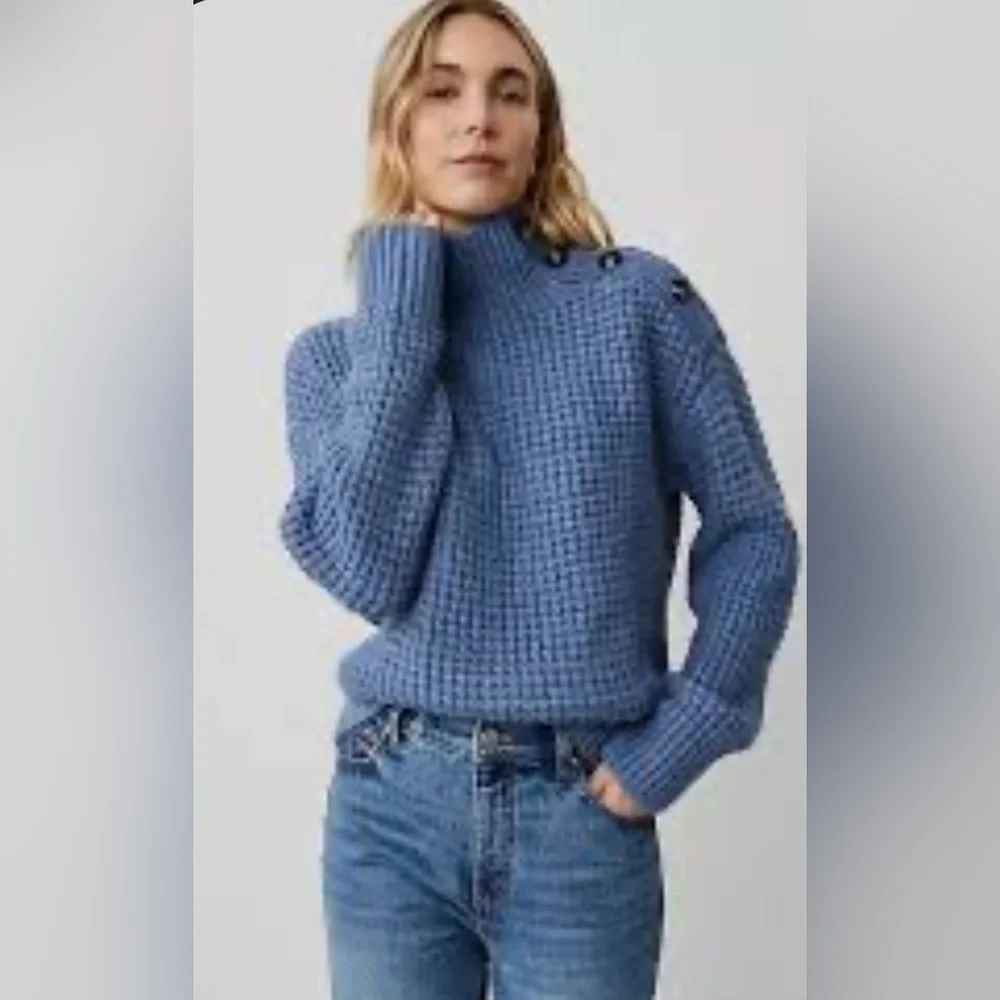 Ann Taylor Weekend Dusty Blue Mock Neck Button-Shoulder Sweater size L - Picture 1 of 11